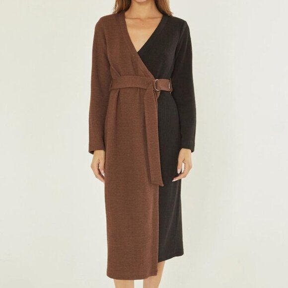 Colorblock Sweater Midi Dress - Picture 1 of 4